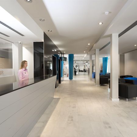 4R Miramar Calafell Hotel Bagian luar foto