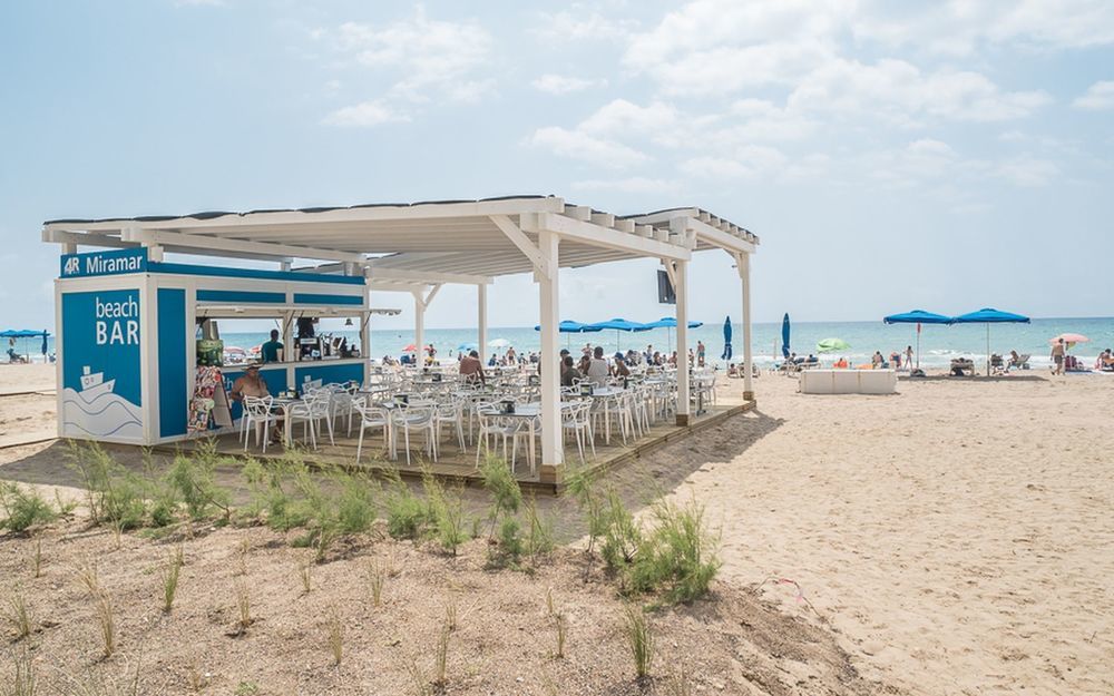4R Miramar Calafell Hotel Bagian luar foto
