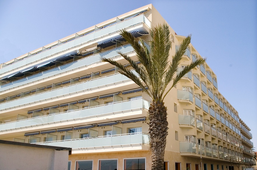4R Miramar Calafell Hotel Bagian luar foto